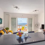 Apartament Frente Al Mar - Terraza - Piscina - Playa 1 Min *